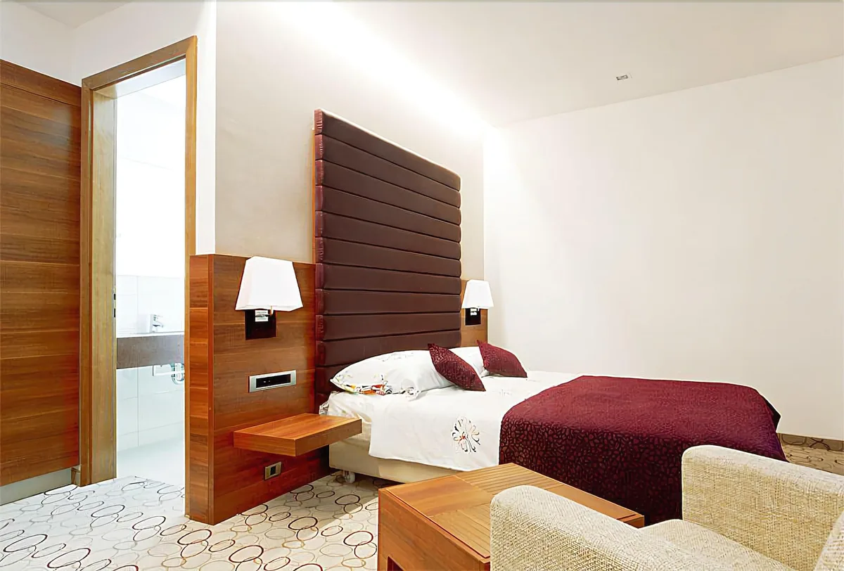 Hotel Sport — 3