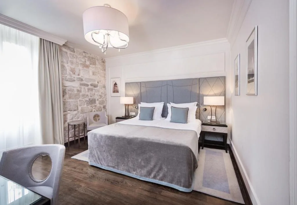 Bastion Heritage Hotel — 2
