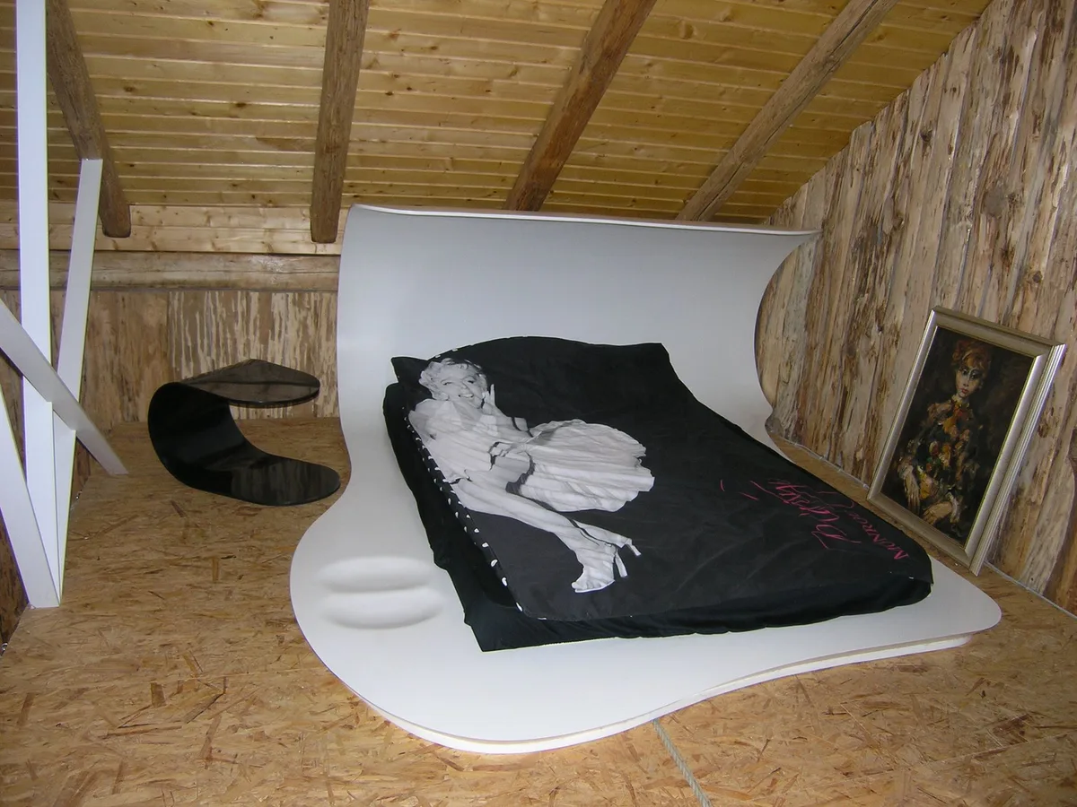 Forest Art Villa Zagreb — 4