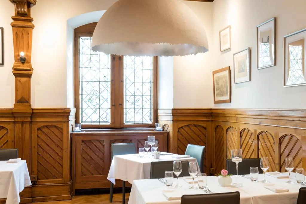 Relais & Châteaux La Maison Des Têtes — 2