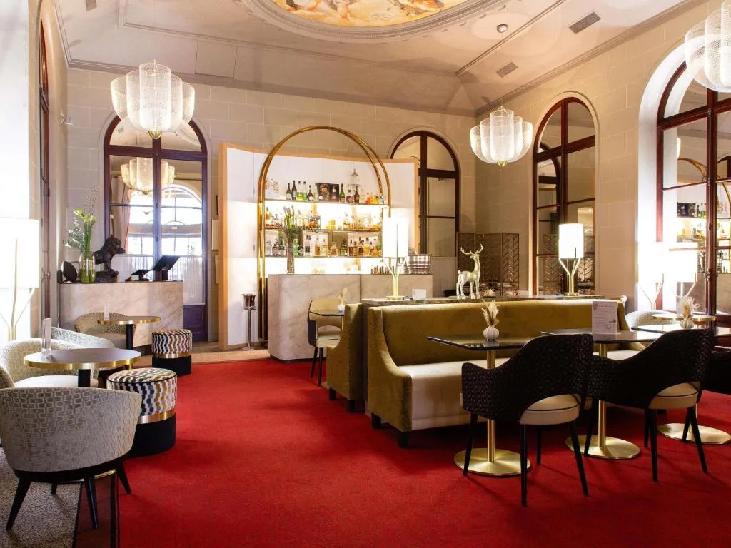 Carlton Hotel Lyon - MGallery Collection — 2