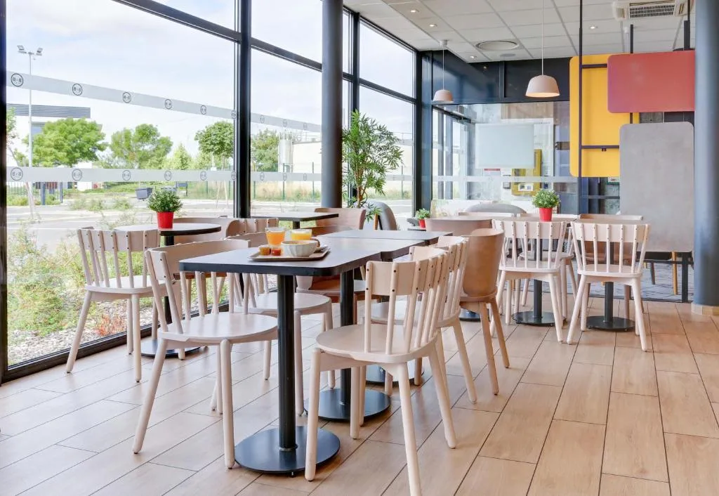 B&B HOTEL Reims Croix Blandin