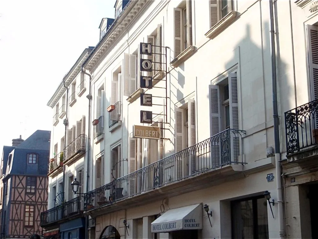 Hotel Colbert — 1