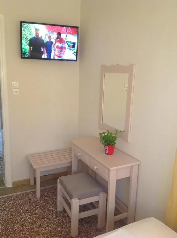 Angelos Cosy Place — 4