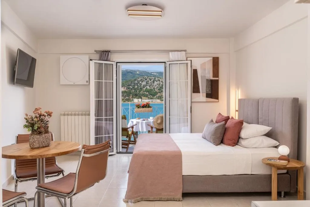 Argostοli Bay Apartments — 2