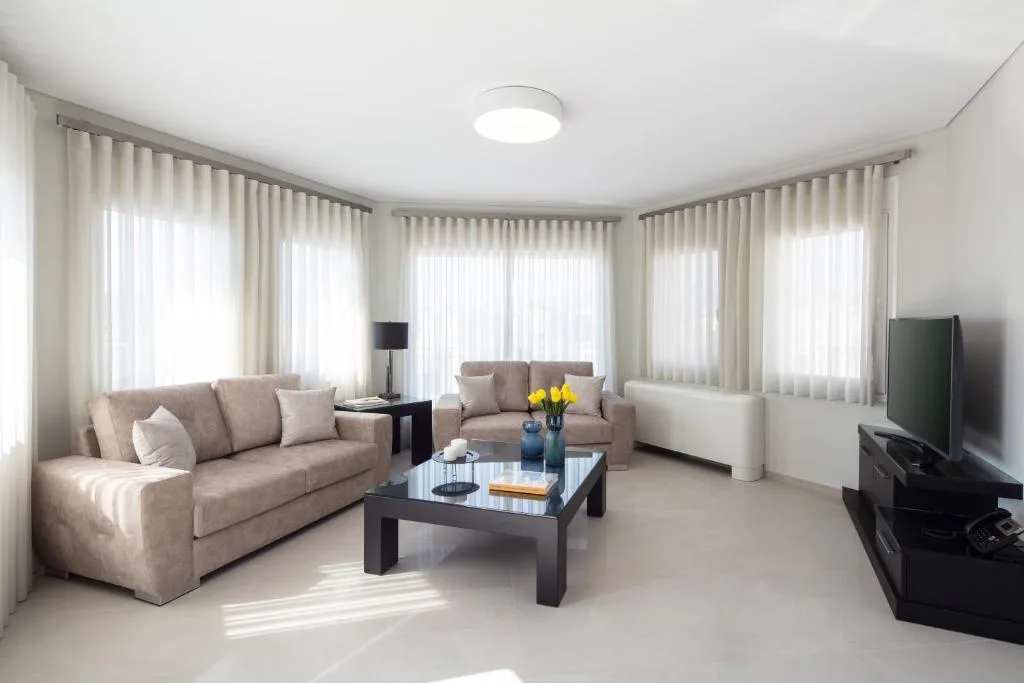Piccadilly House — 5