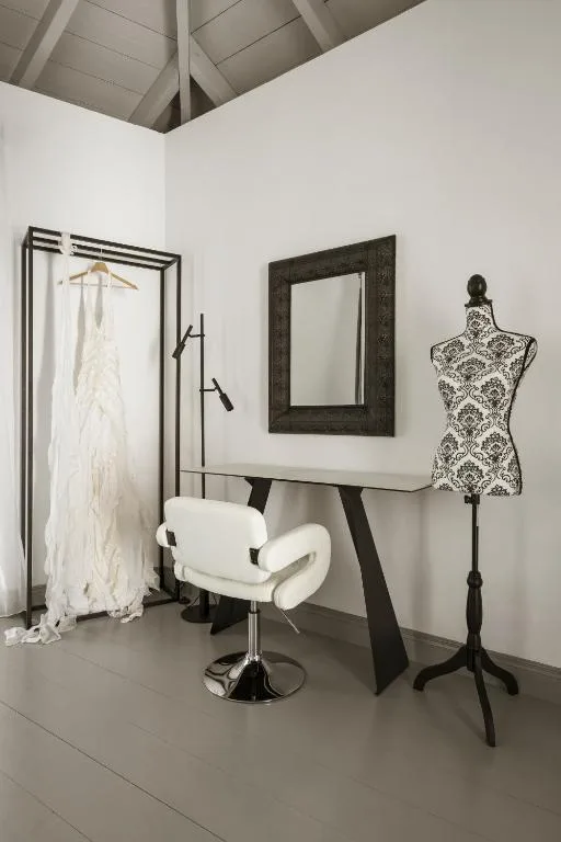 Alma Syros — 4