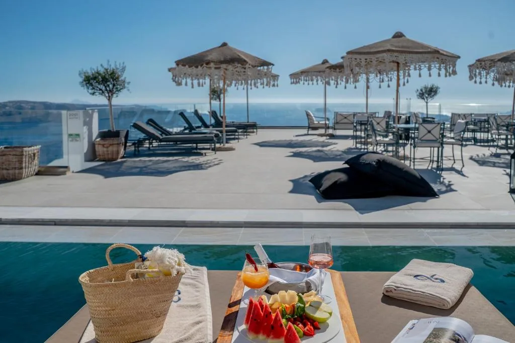 Apeiron Blue Santorini by Apeiron Hotels — 4