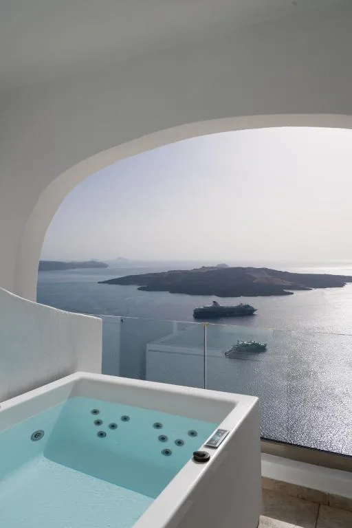 Asha Luxury Suites — 3