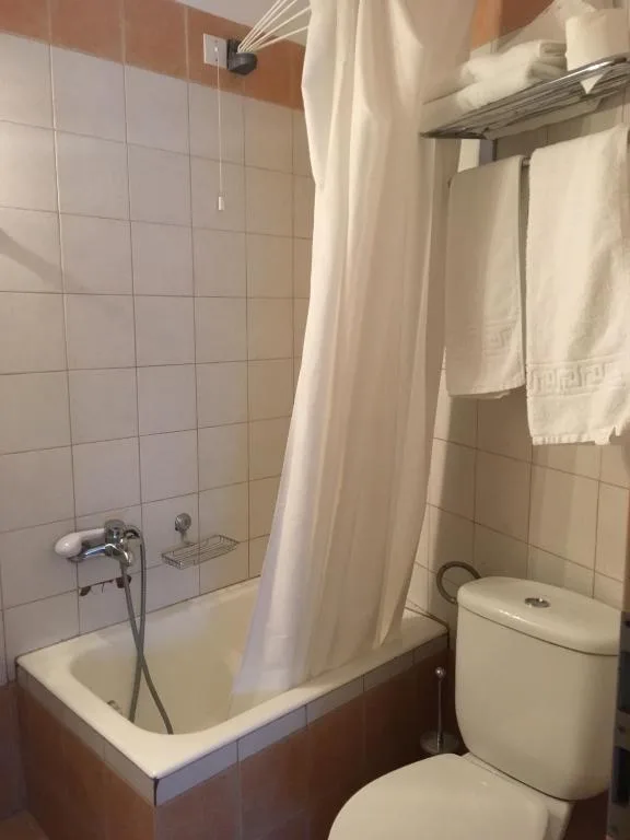 Hotel Orestion - Bike and motorcycle friendly hotel — 3