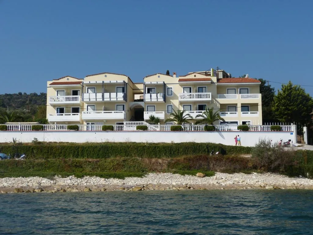 Ostria Seaside Studios and Apartments — 5