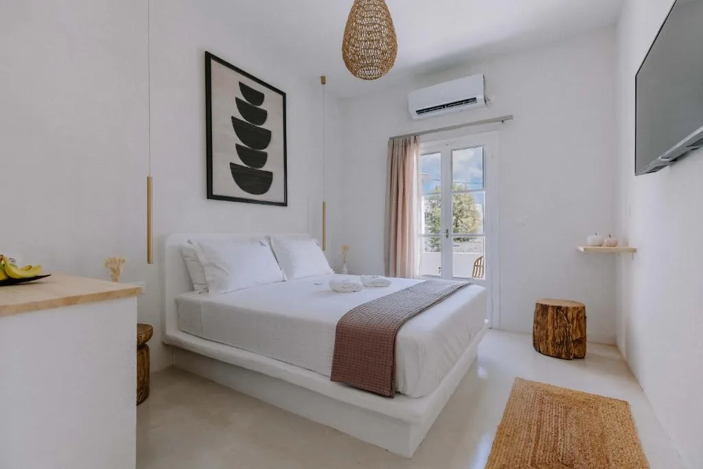 HERCULES LUXURY LIVING — 2