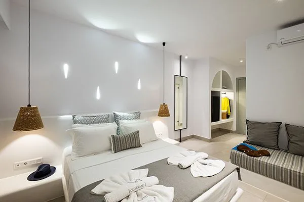 Quartano Luxury Cycladic Residence — 3