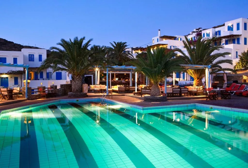 Alexandros Hotel