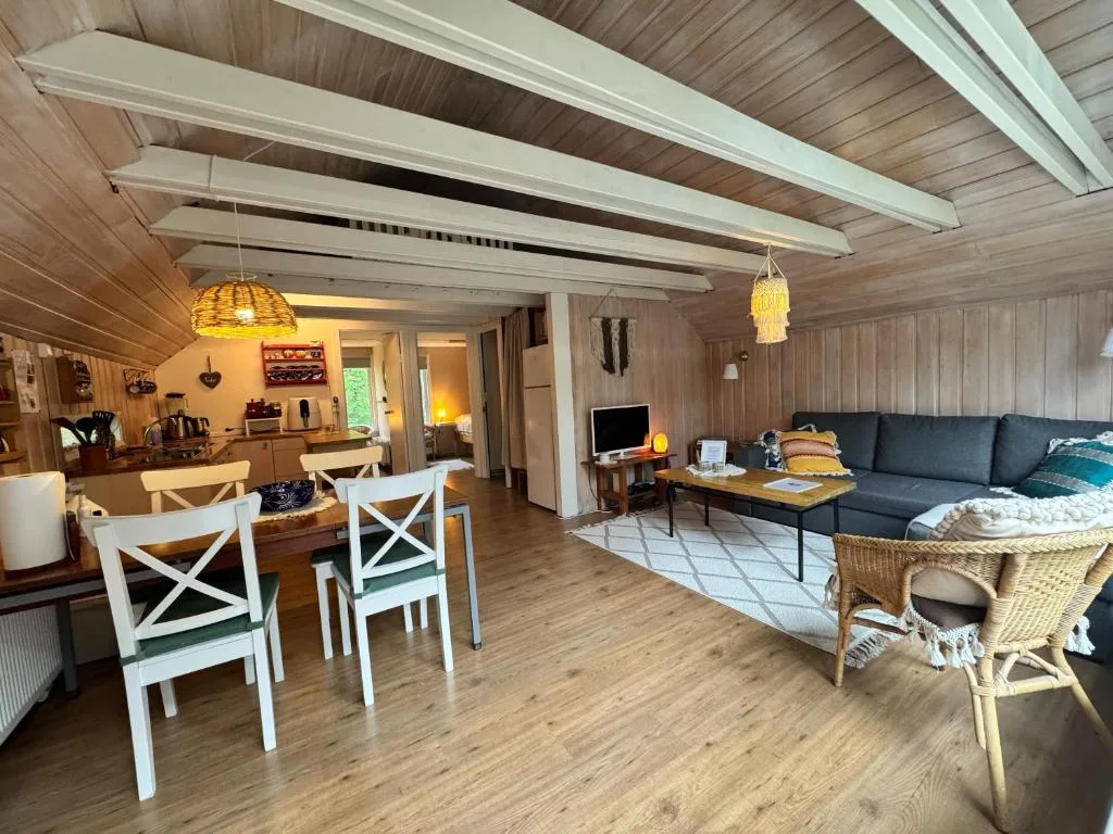 Bard Cottage — 4