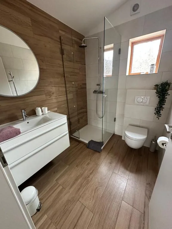 Áshóll guesthouse - farmstay — 3
