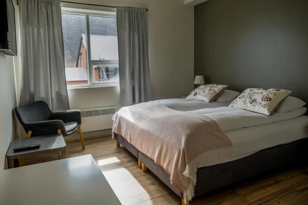 Harbour Inn - Guesthouse — 3