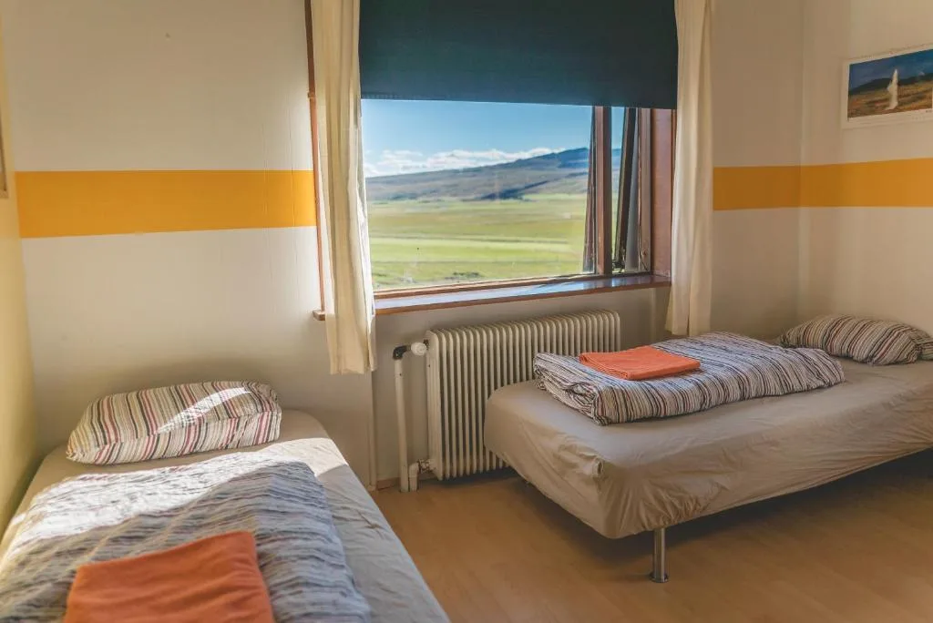 Hvammur 2 Guesthouse — 2