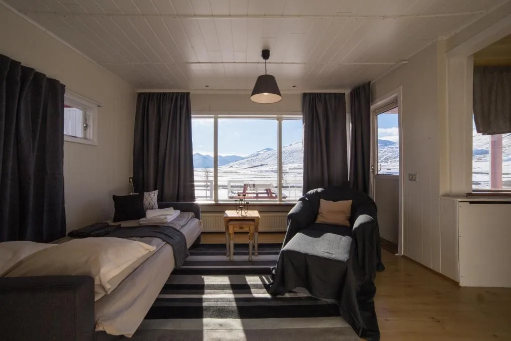 Höfði Cottages — 2