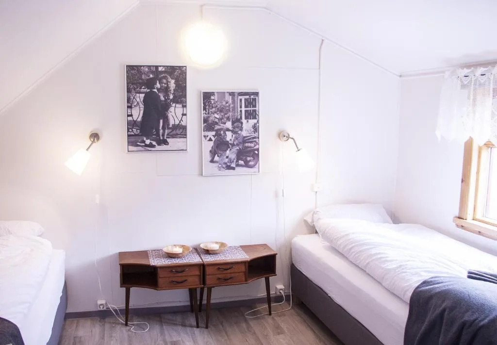 Fossardalur Guesthouse — 2