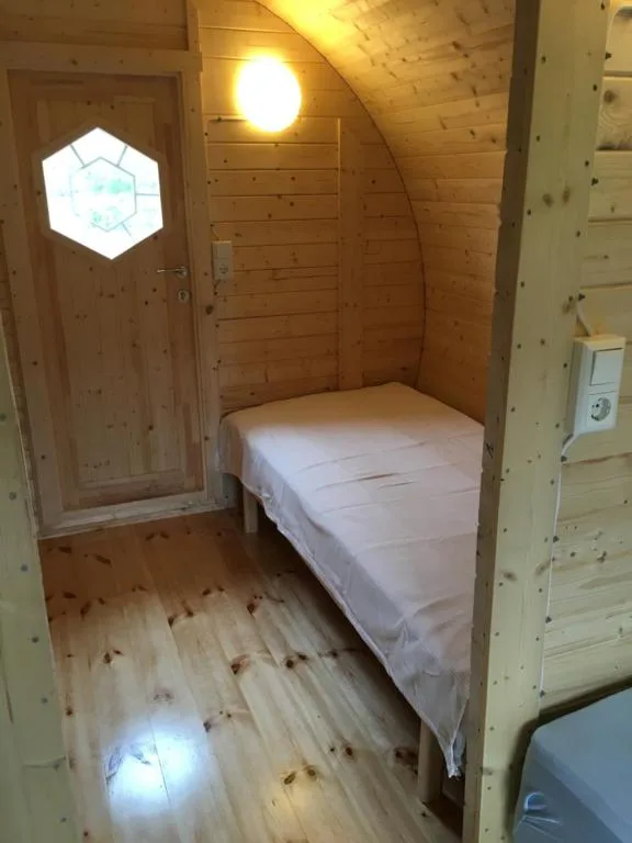 Framtid Camping Lodging Barrels — 2