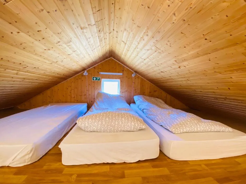 Ábót - Riverside Cottage — 2