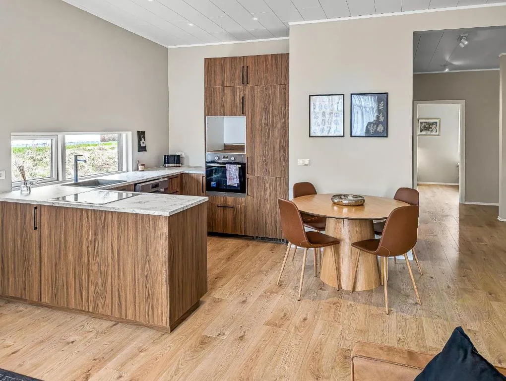 Deluxe Family Apartment in Egilsstaðir — 4