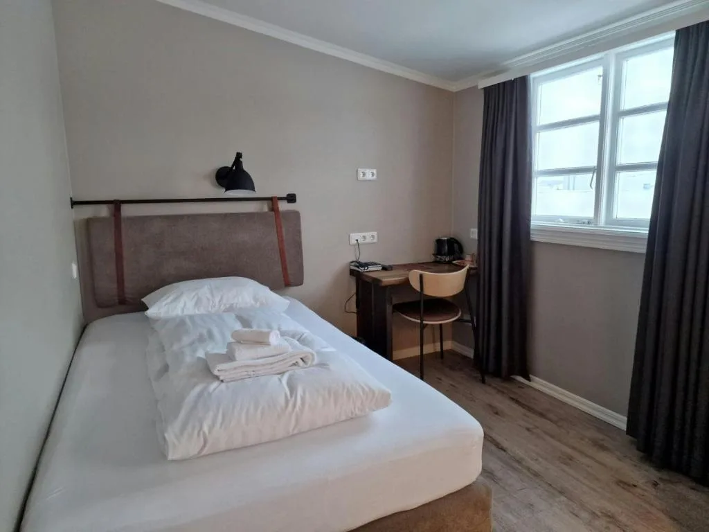Gistihúsið - Lake Hotel Egilsstadir — 5