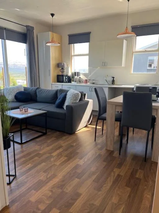 Lakeside Apartments - A — 4