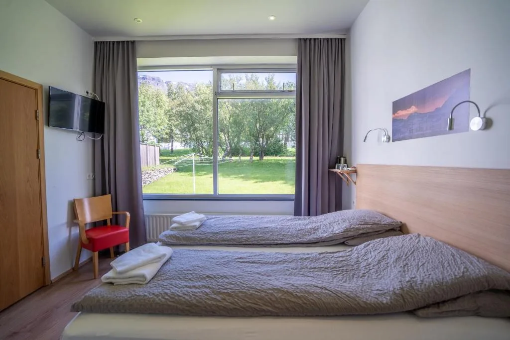 Hotel Eskifjörður — 4