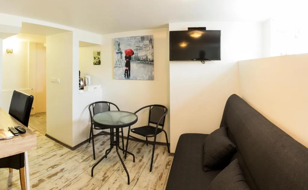 Guesthouse 77 — 5