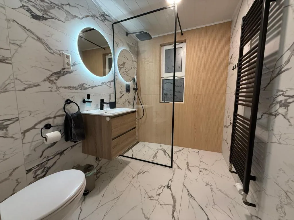 Luk House — 3