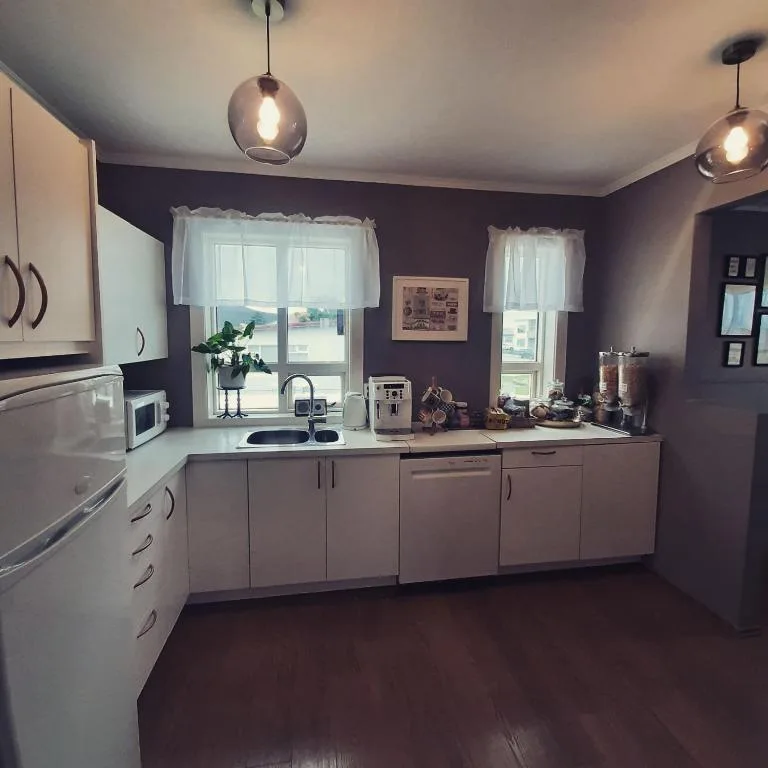 Grindavik Guesthouse self check in & out — 3
