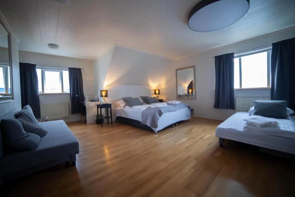 Kirkjufell Hotel by Snæfellsnes Peninsula West Iceland - Grundarfjordur — 2