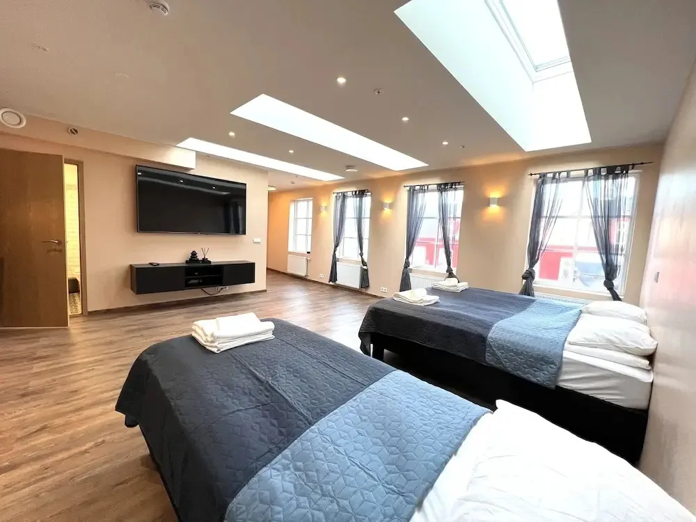 HH Guesthouse — 2