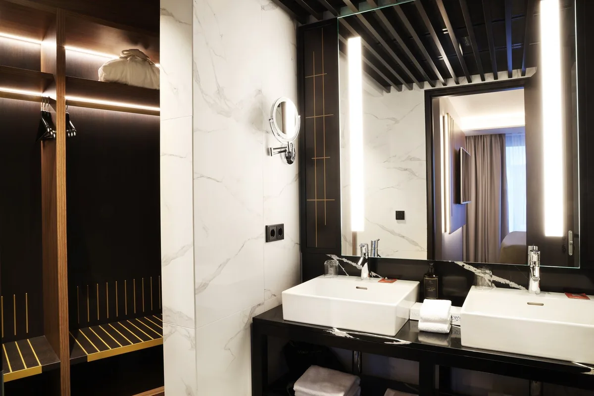 Hotel Reykjavík Saga — 3