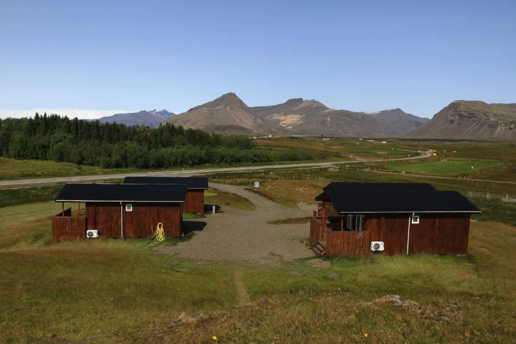 Aurora Cabins — 3