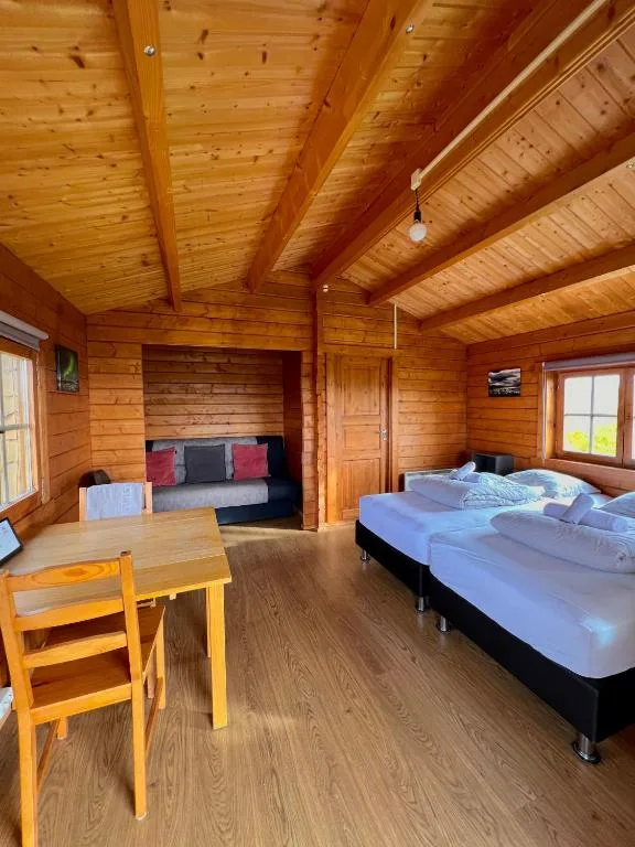 Guesthouse Nypugardar — 2