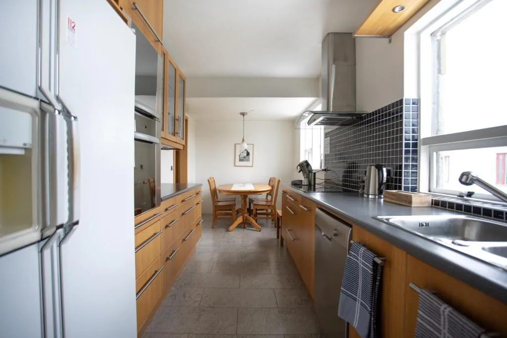 Old Airline Guesthouse — 4