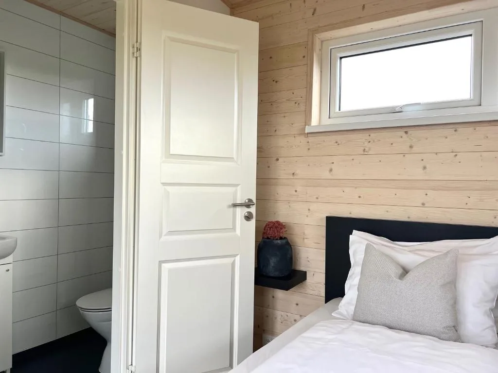 REY Stays - Small & Cozy Studio — 3