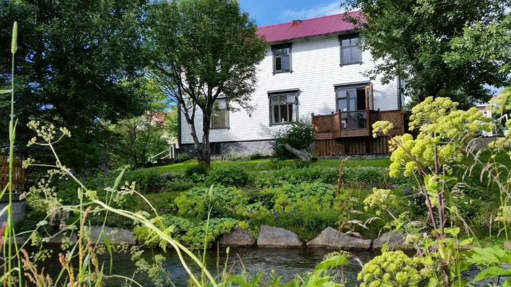 Árból Guesthouse — 4