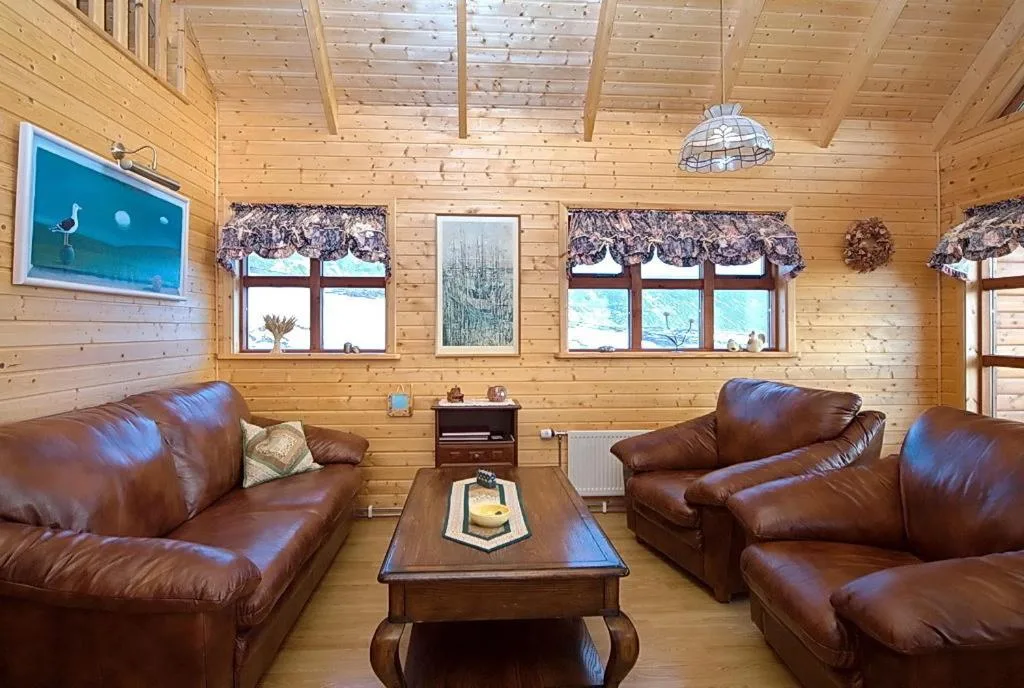 Gljúfurbústaðir Holiday Homes — 5