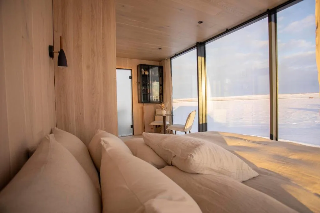 AURA Retreat Iceland — 2