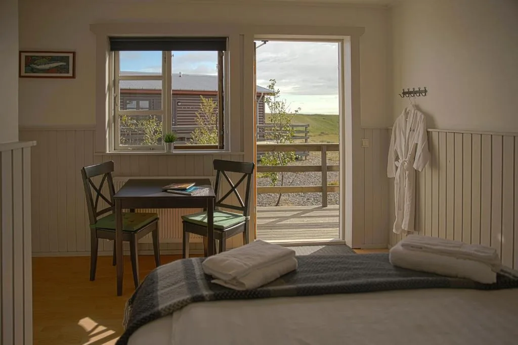 Aurora Lodge Hotel — 2