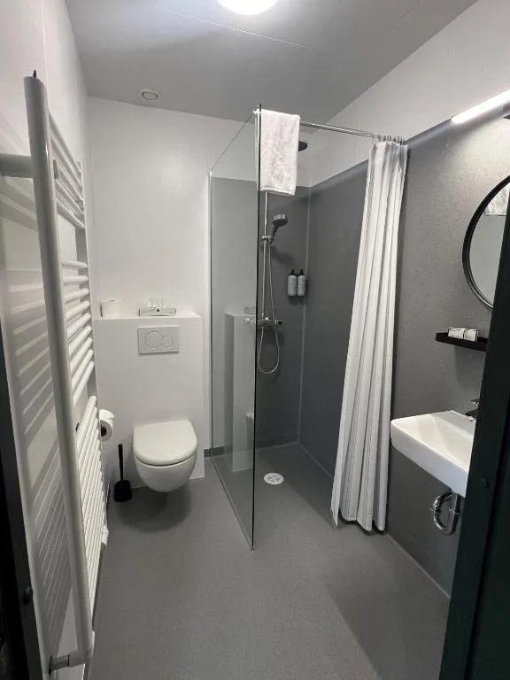 Aurora Lodge Hotel — 3