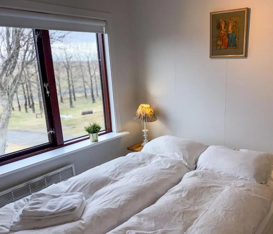 Fagrahlid Guesthouse — 2
