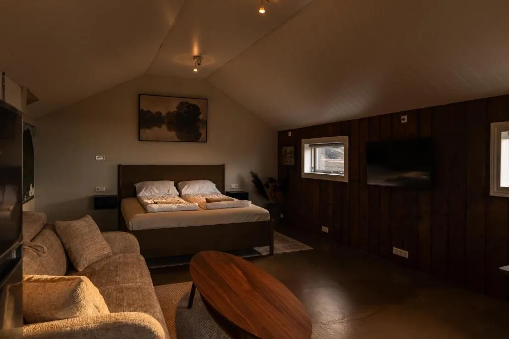 Rauðafell Scenic View Apartment — 2