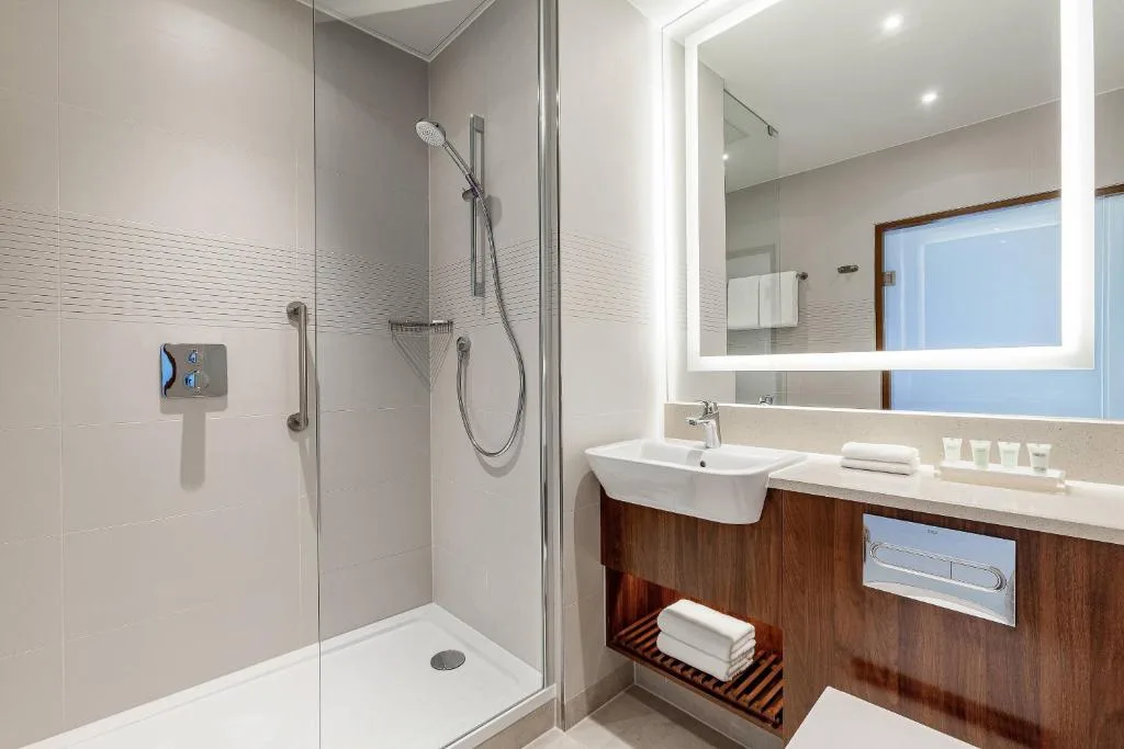 Courtyard by Marriott Reykjavik Keflavik Airport — 3