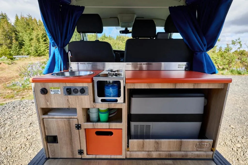 Happy Campers - Camper van rental — 3