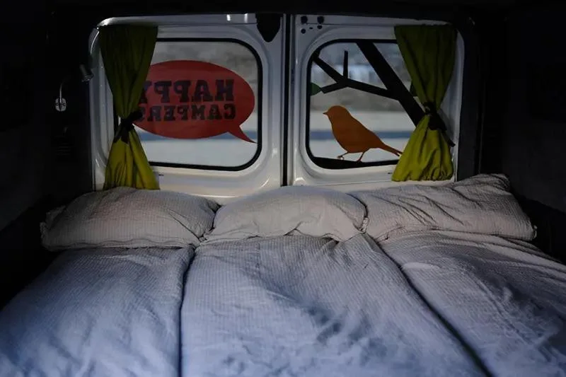 Happy Campers - Camper van rental — 5